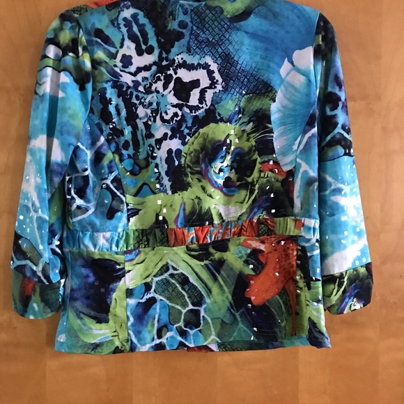 Colorful women’s Floral Jacket - Picture 3 of 4